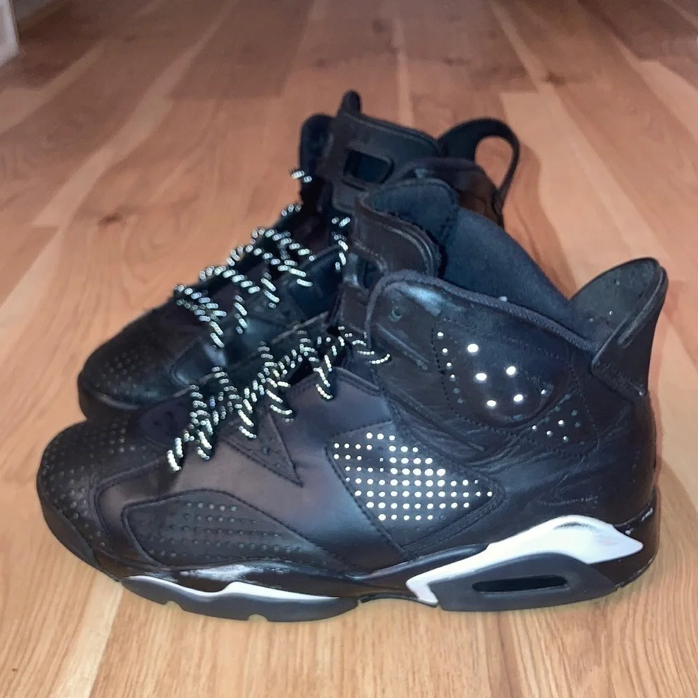 AIR JORDAN 6 RETRO 'BLACK CAT'